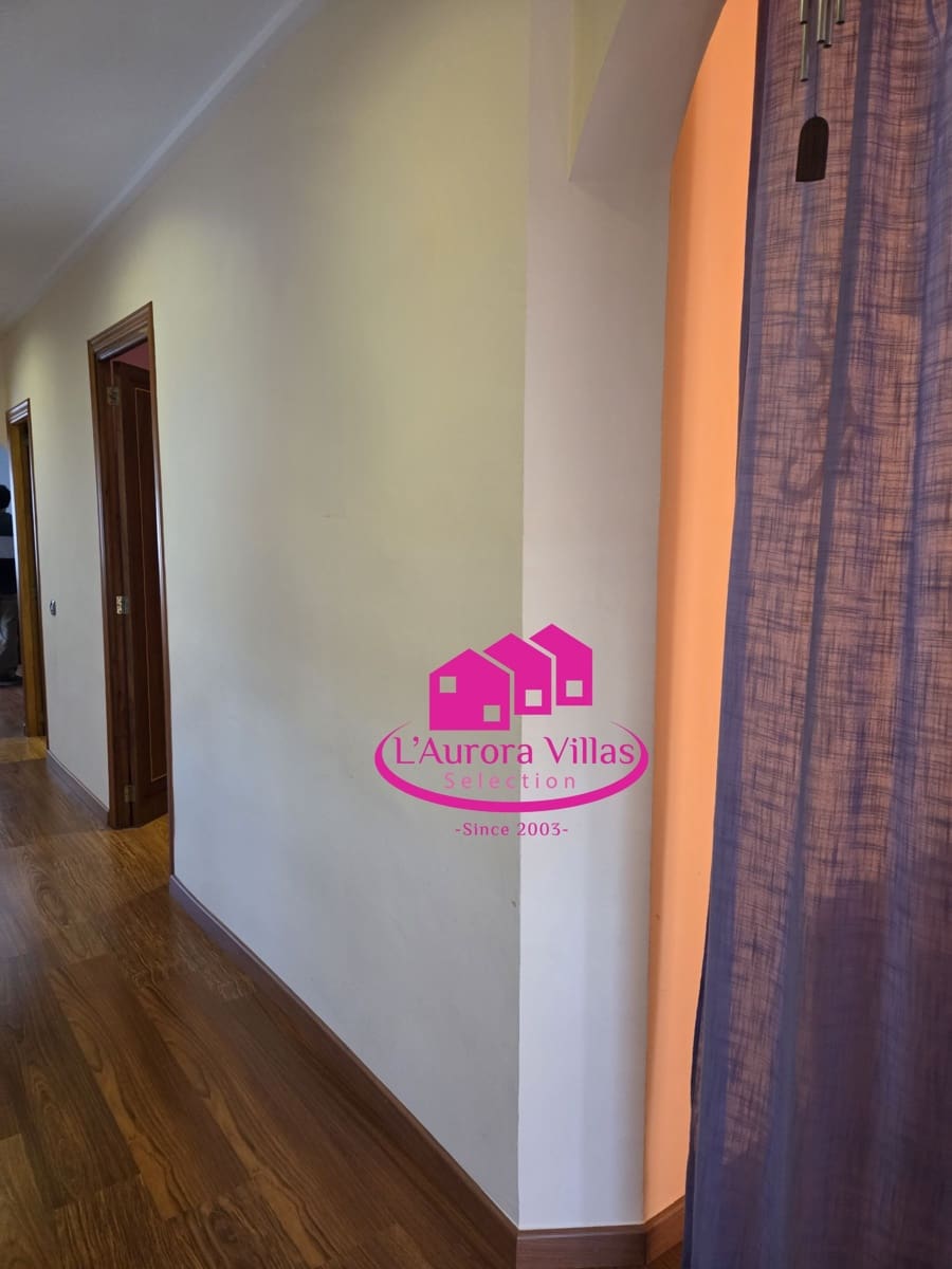 Apartamento de 4 habitaciones en Gata de Gorgos en venta - 179.000 € (Ref: 9814527)