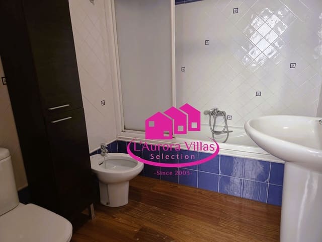 Apartamento de 4 habitaciones en Gata de Gorgos en venta - 179.000 € (Ref: 9814527)