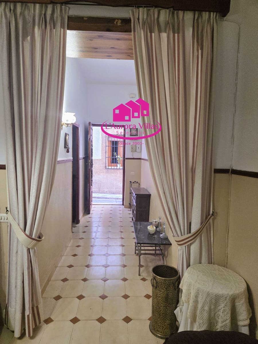 7 slaapkamer Huis te koop in Javea / Xabia - € 349.000 (Ref: 9814528)