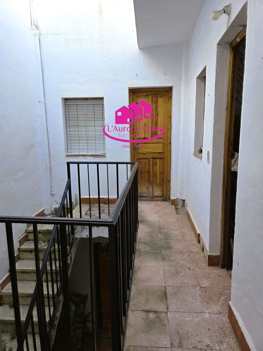 7 slaapkamer Huis te koop in Javea / Xabia - € 349.000 (Ref: 9814528)