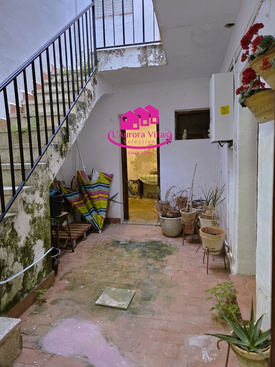 7 slaapkamer Huis te koop in Javea / Xabia - € 349.000 (Ref: 9814528)