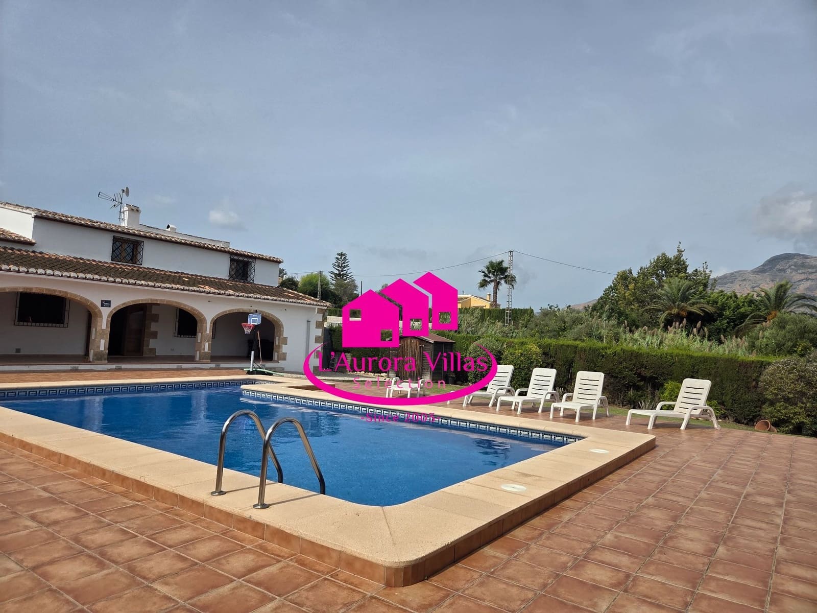 5 sovrum Villa till salu i Javea / Xabia med pool garage - 695 000 € (Ref: 9814530)