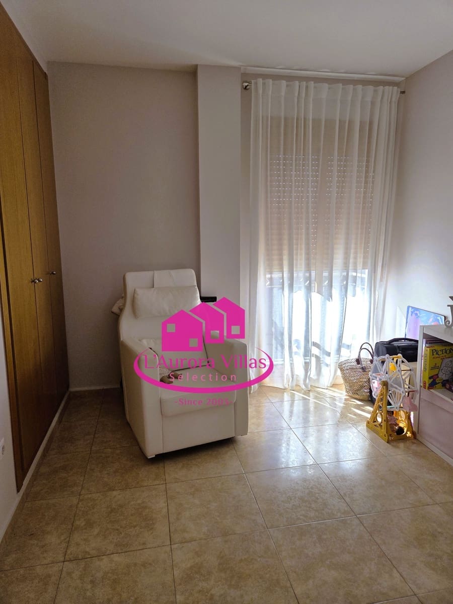 Apartamento de 3 habitaciones en Pedreguer en venta con garaje - 288.000 € (Ref: 9814532)