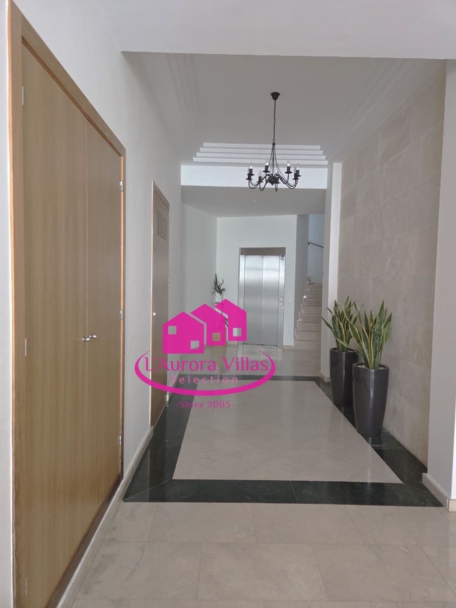 Apartamento de 3 habitaciones en Pedreguer en venta con garaje - 288.000 € (Ref: 9814532)