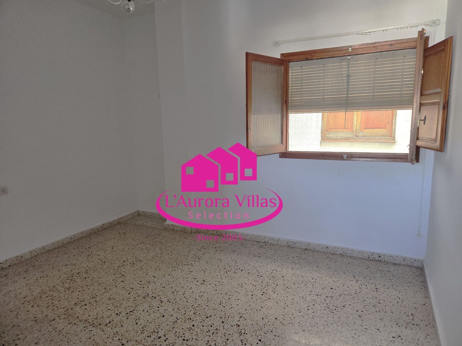 4 makuuhuone Huoneisto myytävänä paikassa Teulada - 168 500 € (Ref: 9814534)