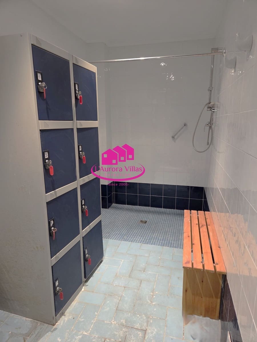 Commercieel te koop in Javea / Xabia - € 219.000 (Ref: 9814538)