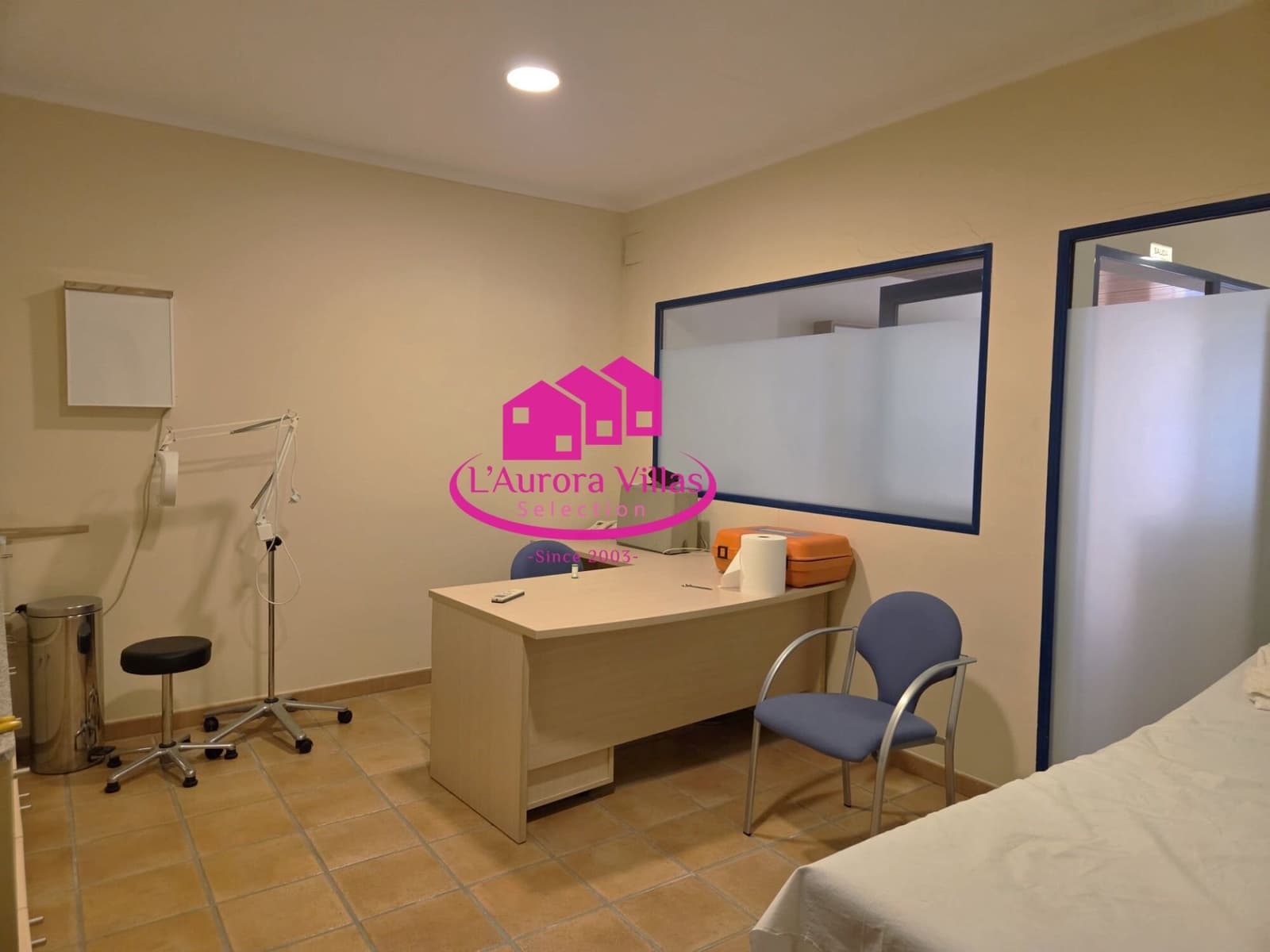 Commercieel te koop in Javea / Xabia - € 219.000 (Ref: 9814538)