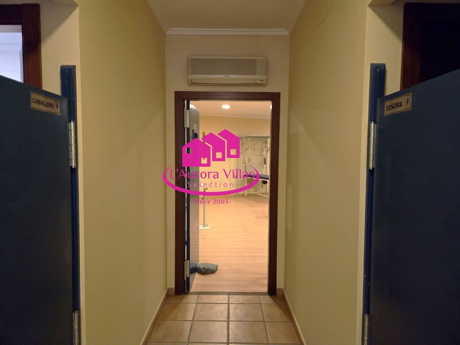 Commercieel te koop in Javea / Xabia - € 219.000 (Ref: 9814538)
