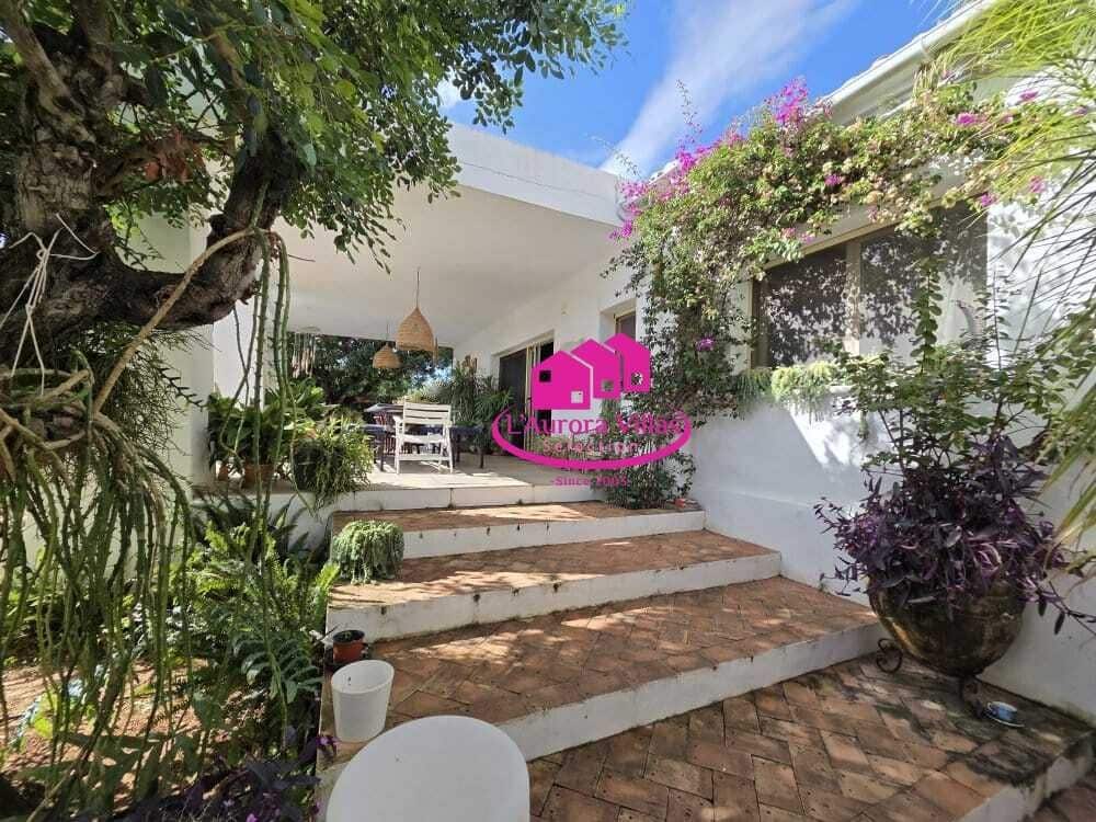 4 makuuhuone Huvila myytävänä paikassa Javea / Xabia mukana uima-altaan 
autotalli - 1 350 000 € (Ref: 9814539)
