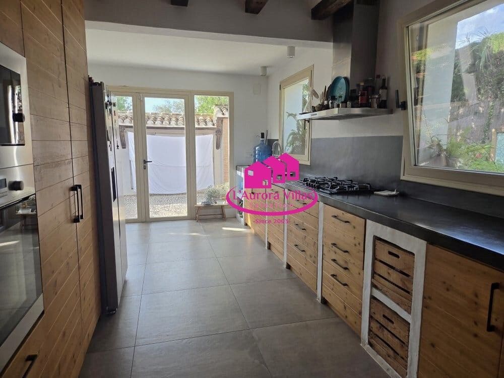 4 makuuhuone Huvila myytävänä paikassa Javea / Xabia mukana uima-altaan 
autotalli - 1 350 000 € (Ref: 9814539)