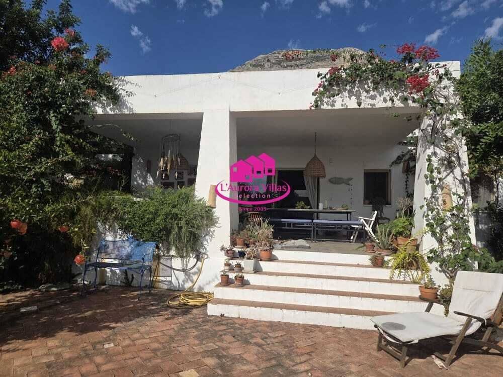 4 makuuhuone Huvila myytävänä paikassa Javea / Xabia mukana uima-altaan 
autotalli - 1 350 000 € (Ref: 9814539)