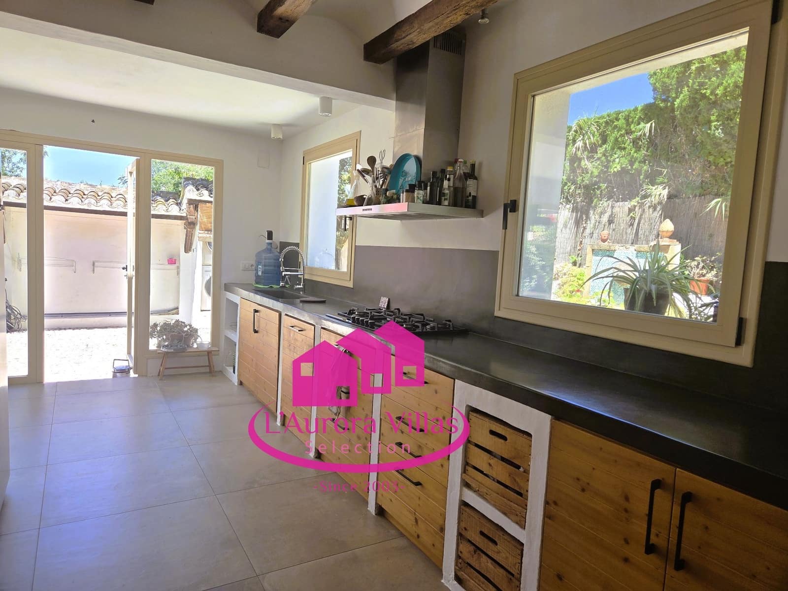 4 bedroom Villa for sale in Javea / Xabia with pool garage - € 1,350,000 (Ref: 9814539)