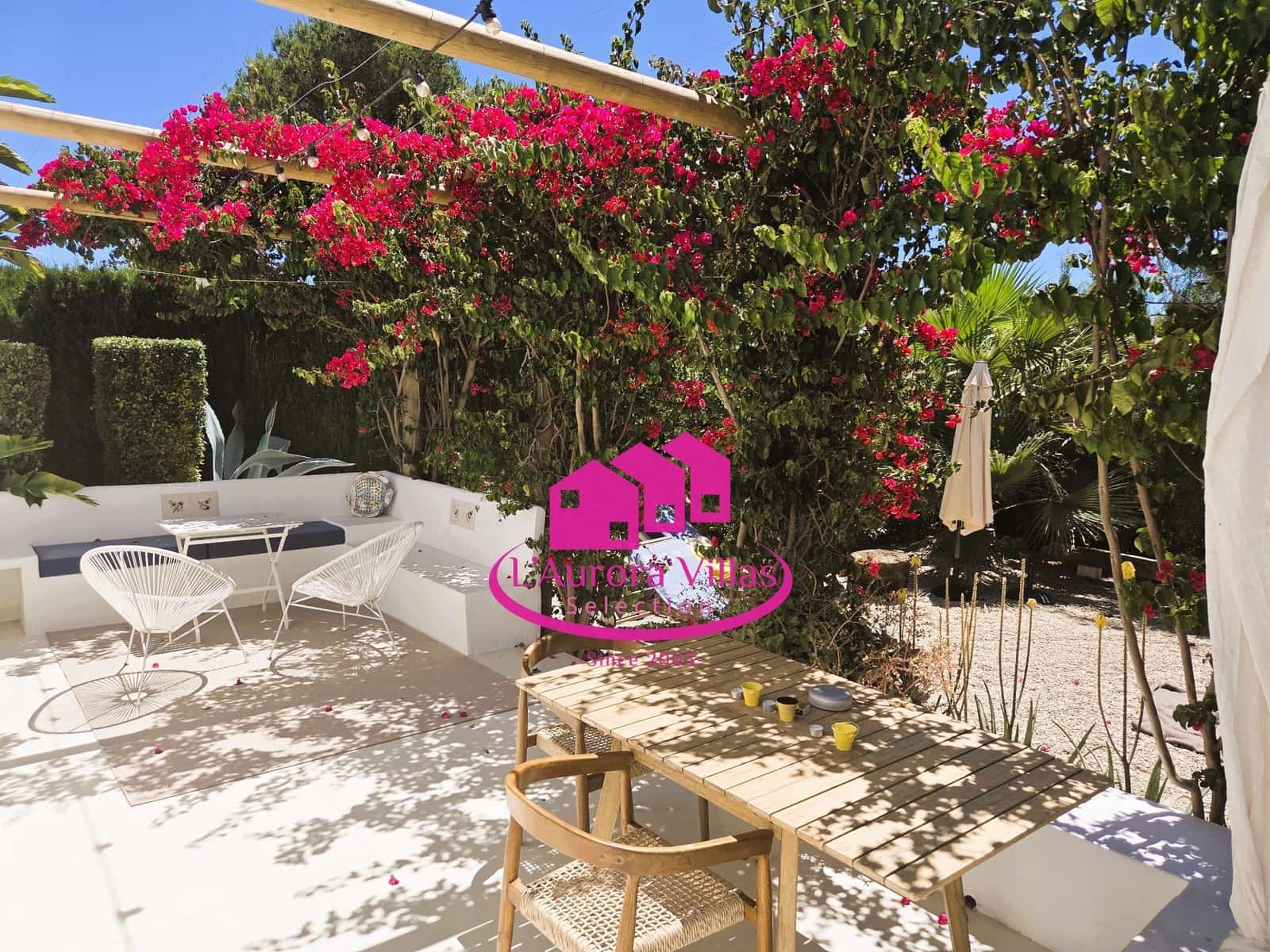 4 bedroom Villa for sale in Javea / Xabia with pool garage - € 1,350,000 (Ref: 9814539)