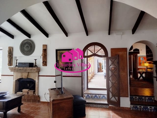 3 makuuhuone Huvila myytävänä paikassa Montgó - Ermita, Javea / Xàbia mukana uima-altaan 
autotalli - 895 000 € (Ref: 9815653)