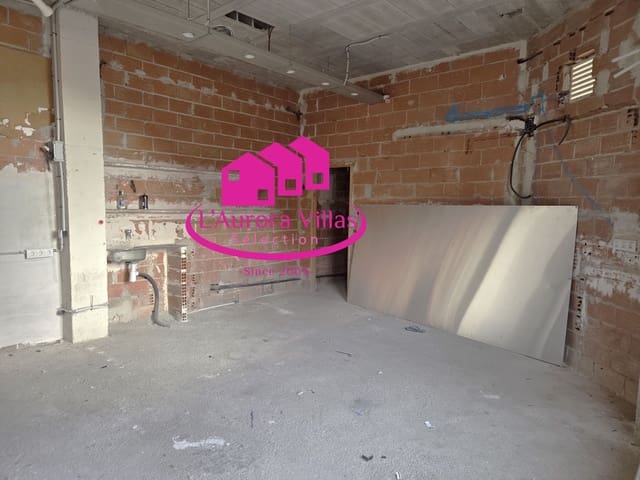 Comercial para venda em Centro ciudad, Javea / Xàbia - 110 000 € (Ref: 9815655)