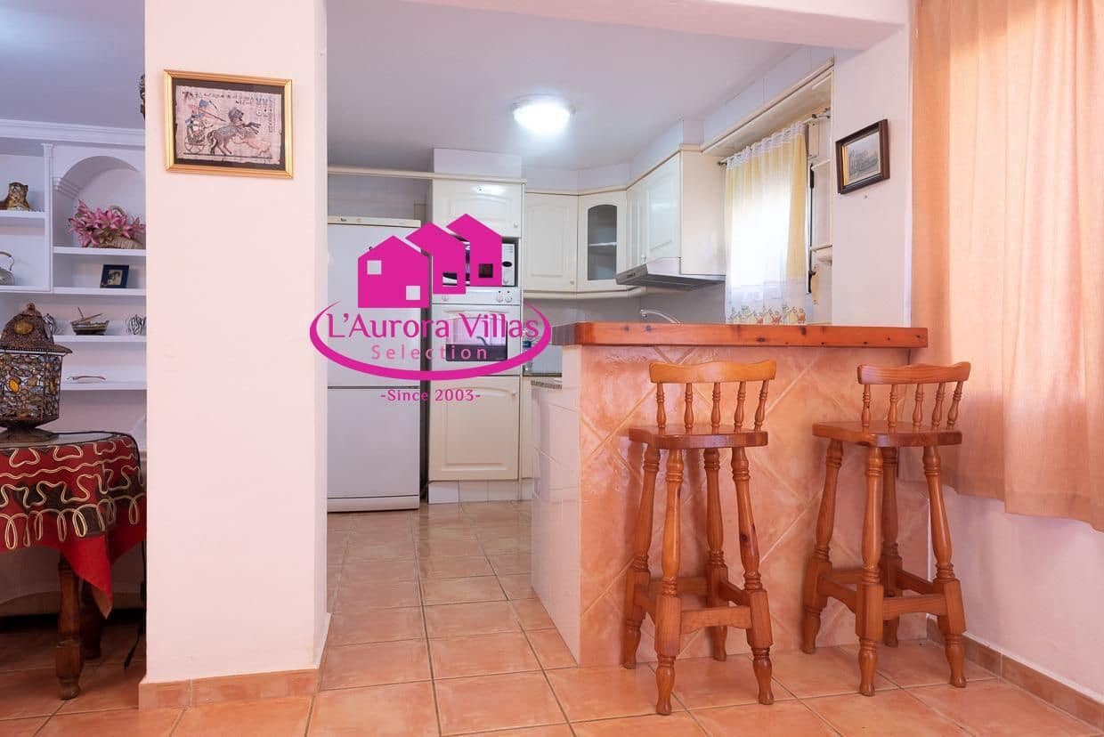 5 slaapkamer Villa te koop in Denia met garage - € 439.000 (Ref: 9815656)