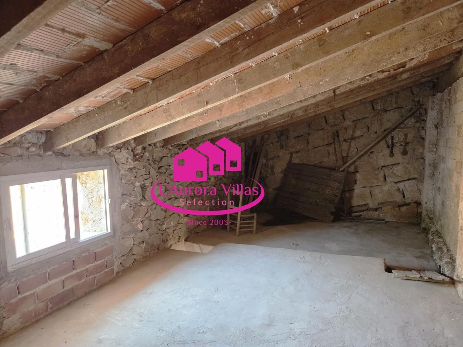 4 quarto Casa em Banda para venda em Jesus Pobre - 299 000 € (Ref: 9815658)