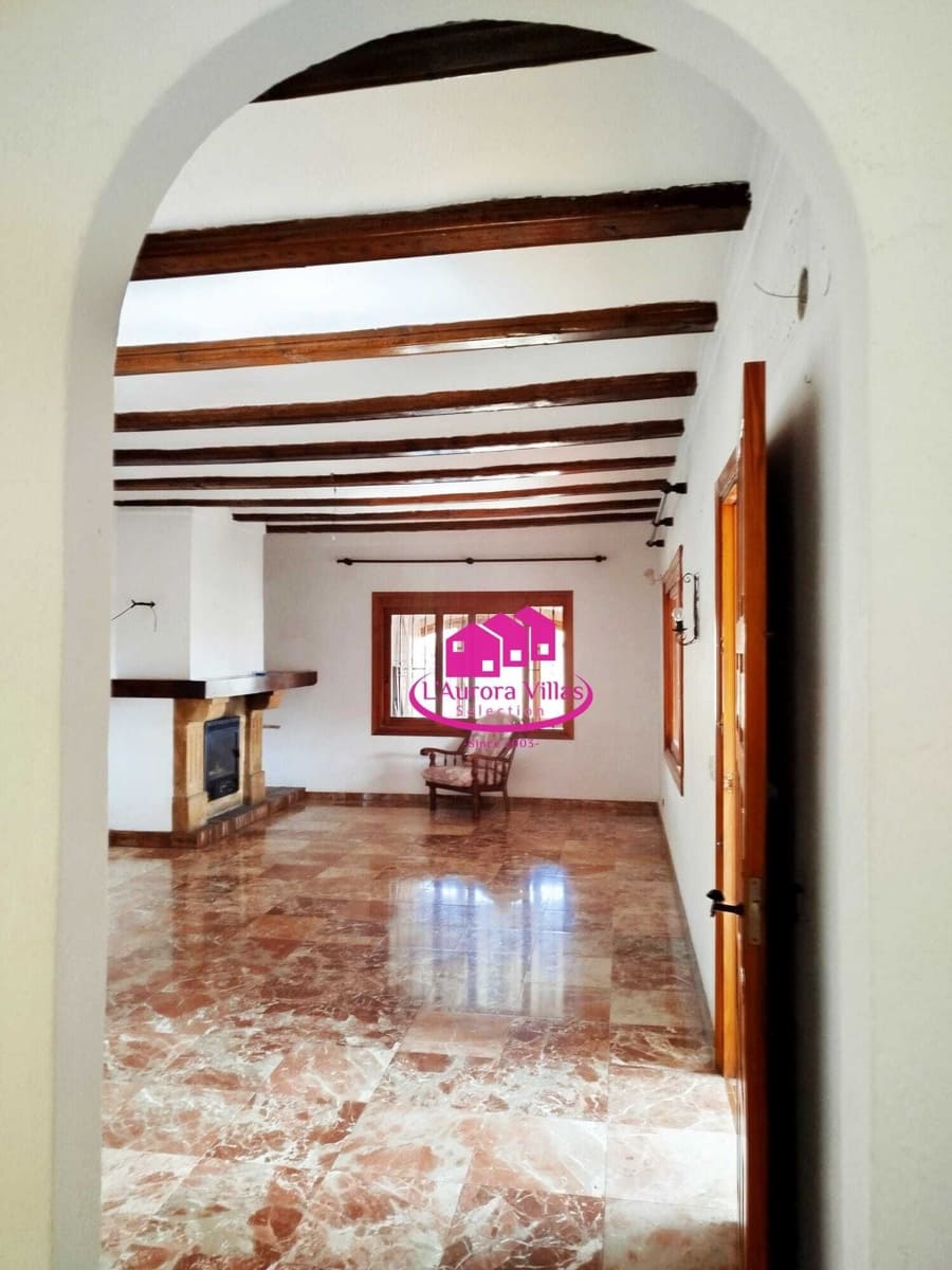6 quarto Moradia para venda em Javea / Xabia com piscina garagem - 930 000 € (Ref: 9815659)