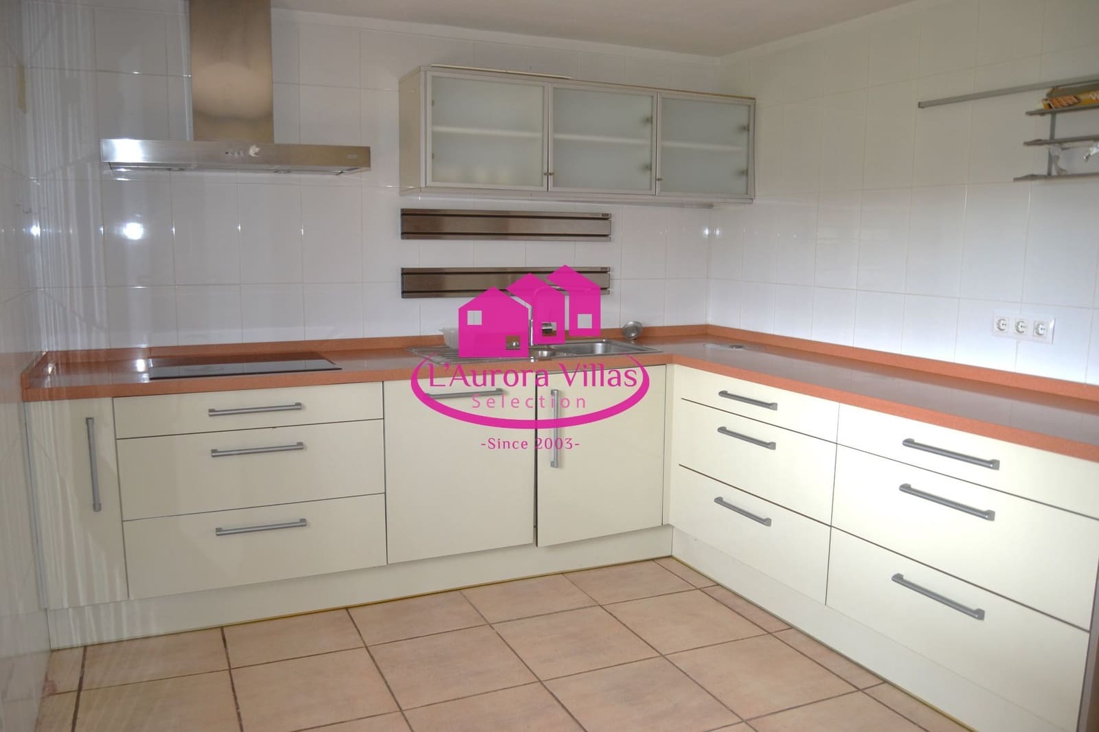 6 quarto Moradia para venda em Javea / Xabia com piscina garagem - 930 000 € (Ref: 9815659)
