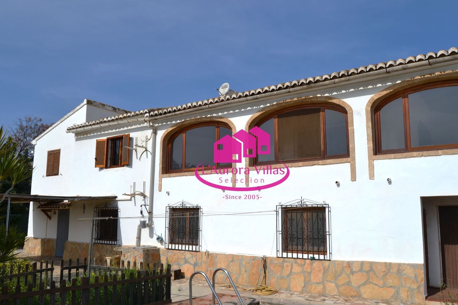 6 quarto Moradia para venda em Javea / Xabia com piscina garagem - 930 000 € (Ref: 9815659)