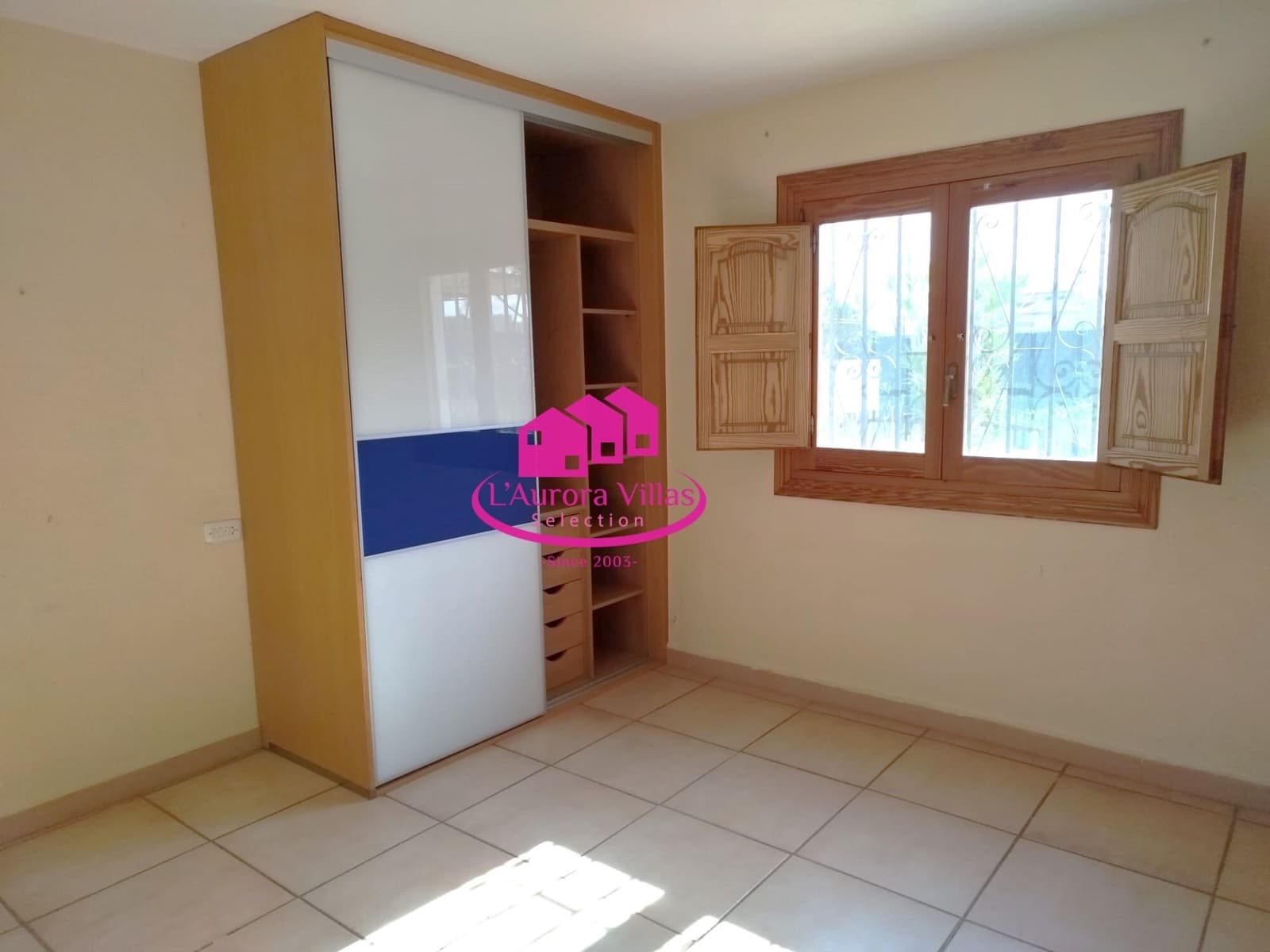 6 quarto Moradia para venda em Javea / Xabia com piscina garagem - 930 000 € (Ref: 9815659)