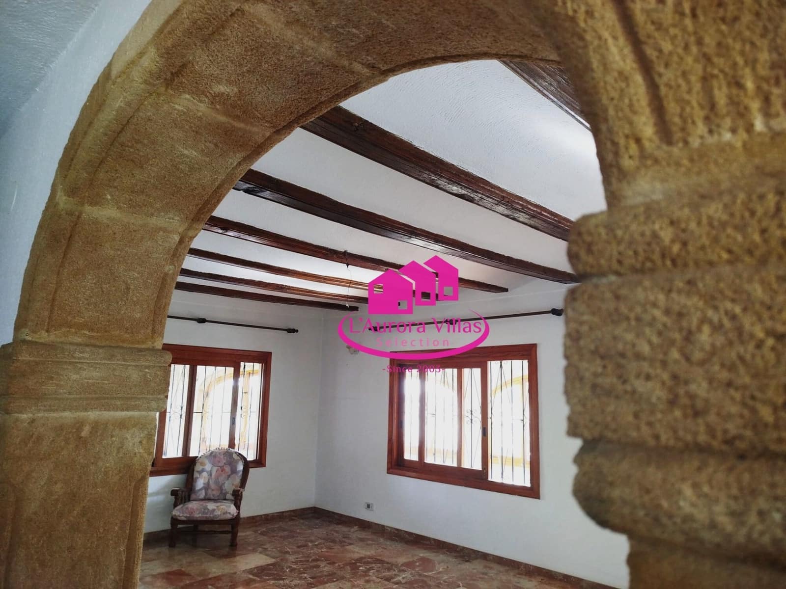 6 quarto Moradia para venda em Javea / Xabia com piscina garagem - 930 000 € (Ref: 9815659)