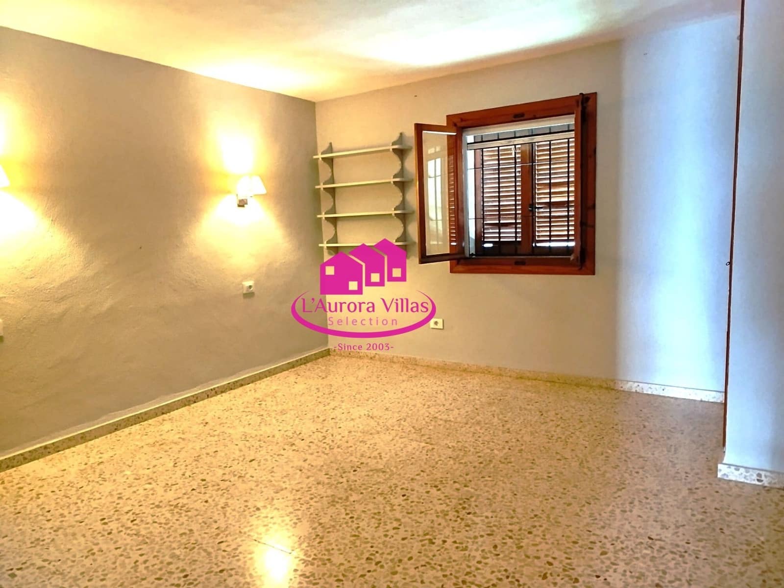 6 quarto Moradia para venda em Javea / Xabia com piscina garagem - 930 000 € (Ref: 9815659)