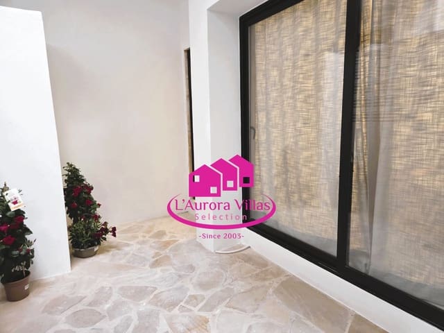 Apartamento de 2 habitaciones en Gata de Gorgos en venta - 169.000 € (Ref: 9817767)