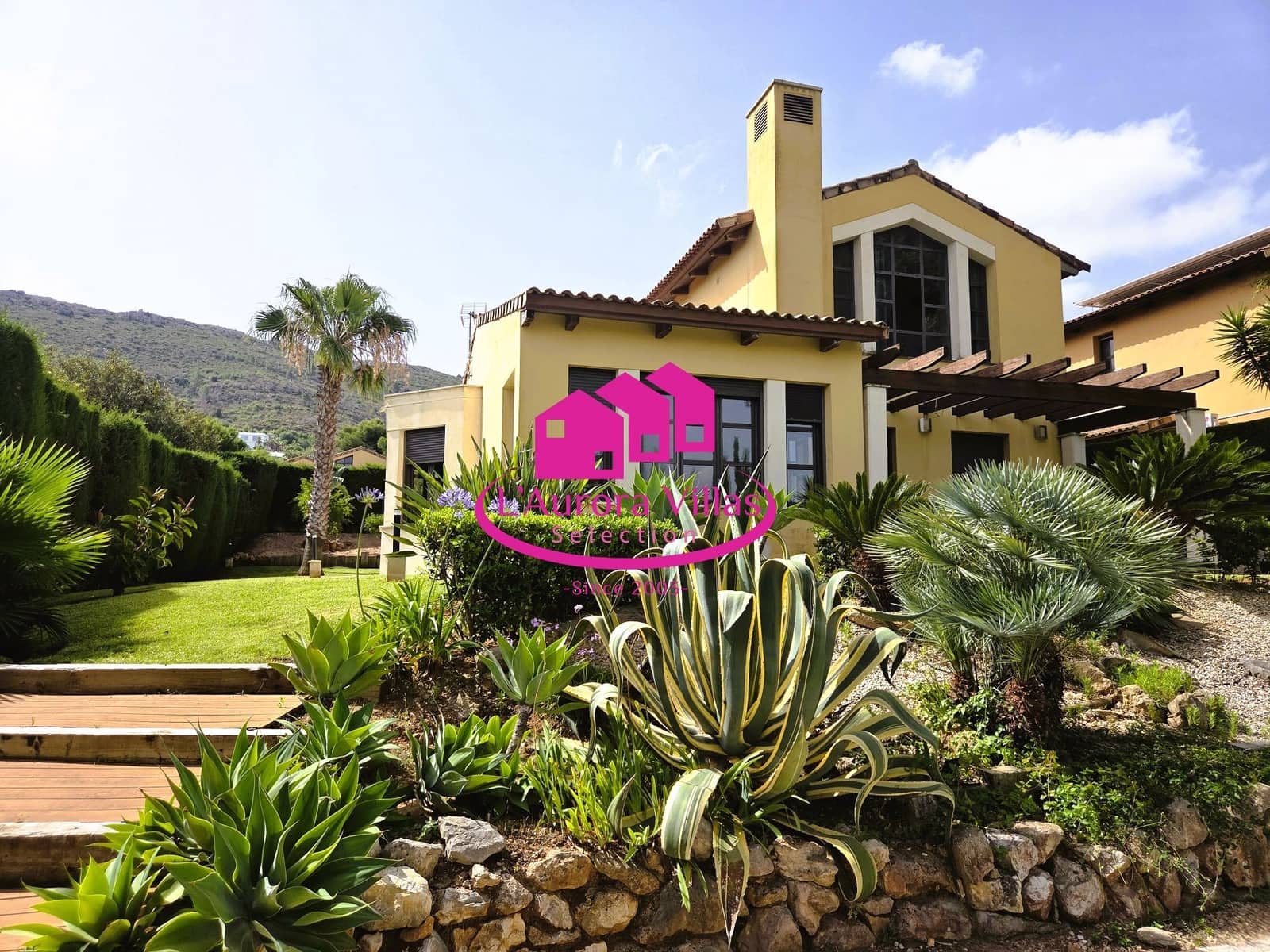 4 soverom Villa til salgs i Javea / Xabia med svømmebasseng garasje - € 945 000 (Ref: 9842644)