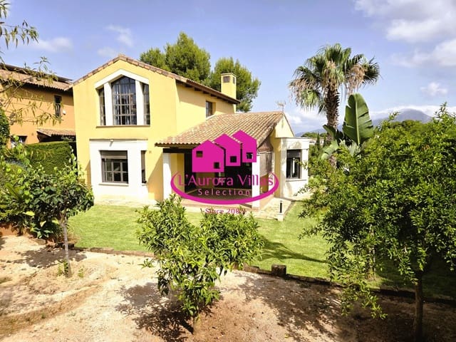 4 Zimmer Villa zu verkaufen in Javea / Xàbia mit Pool Garage - 945.000 € (Ref: 9842644)