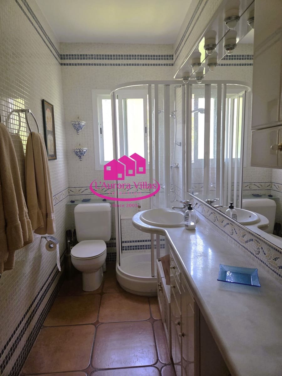 4 Zimmer Villa zu verkaufen in Javea / Xabia mit Pool Garage - 695.000 € (Ref: 9887936)