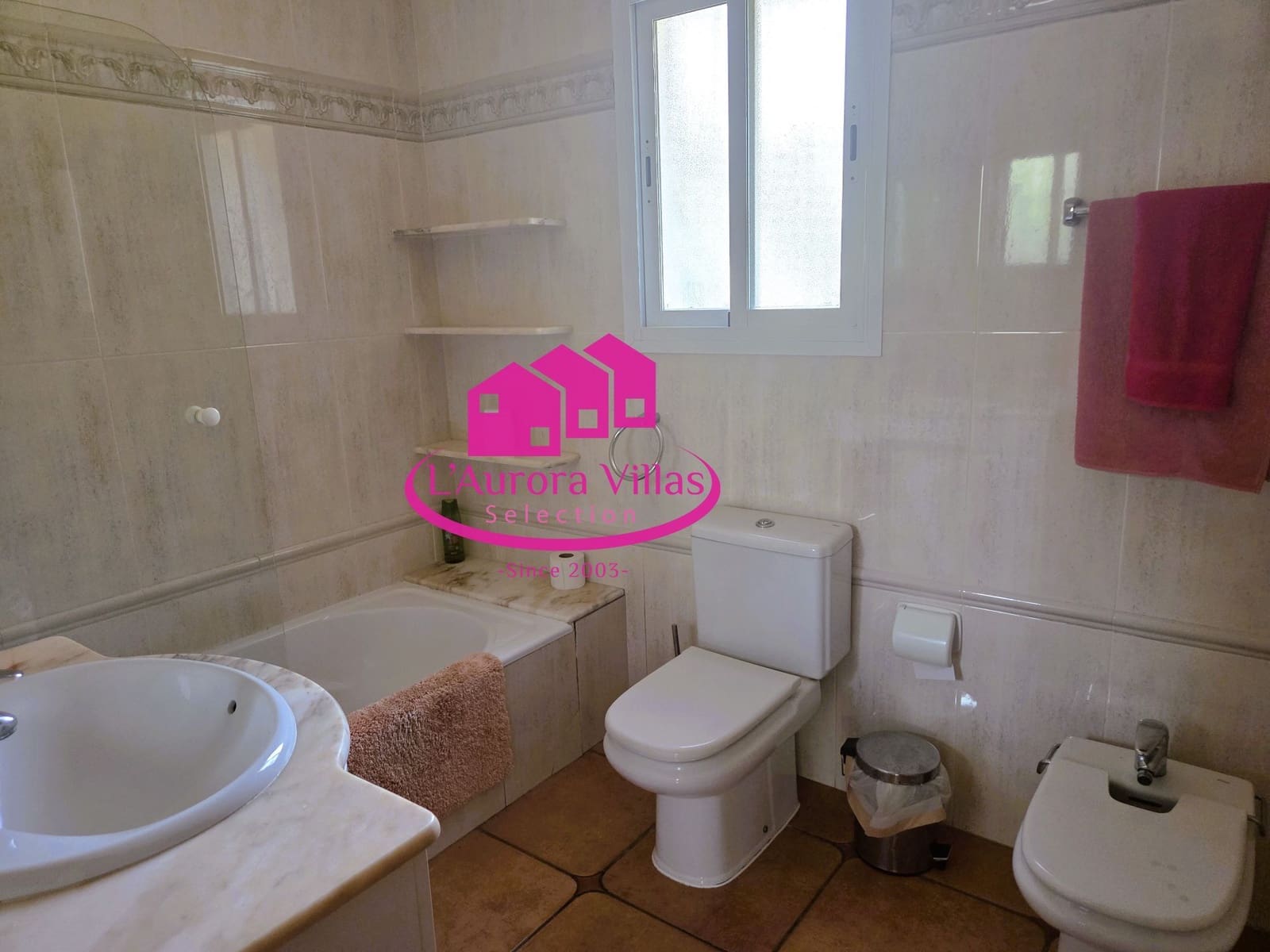 4 Zimmer Villa zu verkaufen in Javea / Xabia mit Pool Garage - 695.000 € (Ref: 9887936)