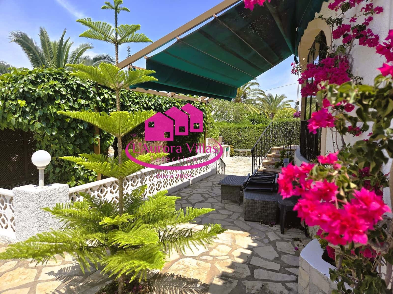 4 Zimmer Villa zu verkaufen in Javea / Xabia mit Pool Garage - 695.000 € (Ref: 9887936)