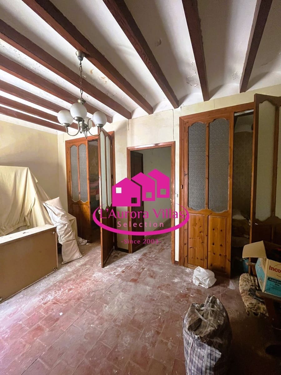 7 bedroom Townhouse for sale in Gata de Gorgos - € 269,000 (Ref: 9896225)