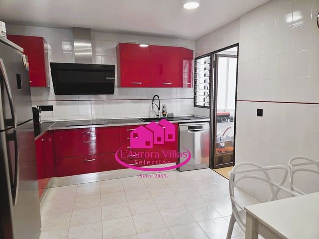 3 soverom Leilighet til leie i Centro ciudad, Javea / Xàbia - € 850 (Ref: 9896227)