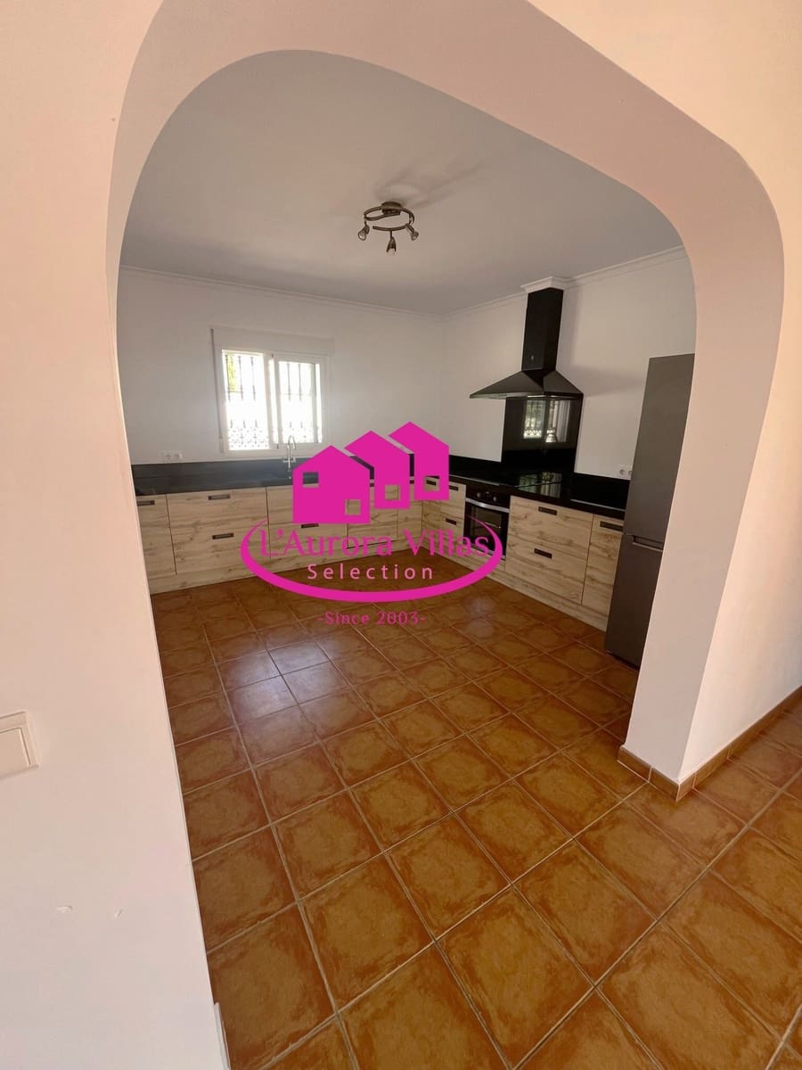 5 quarto Moradia para venda em Orba com piscina garagem - 645 000 € (Ref: 9900230)