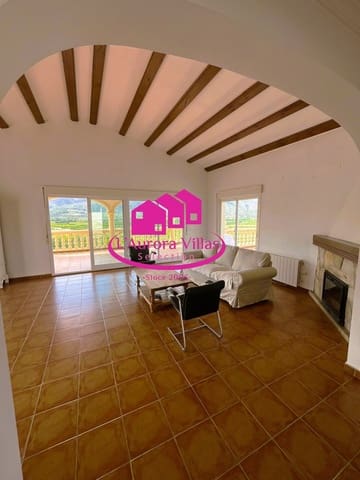 5 quarto Moradia para venda em Orba com piscina garagem - 645 000 € (Ref: 9900230)