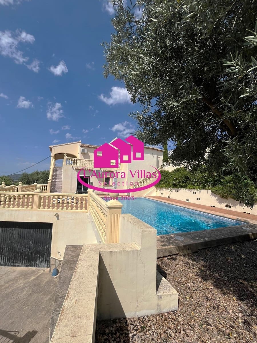 5 quarto Moradia para venda em Orba com piscina garagem - 645 000 € (Ref: 9900230)