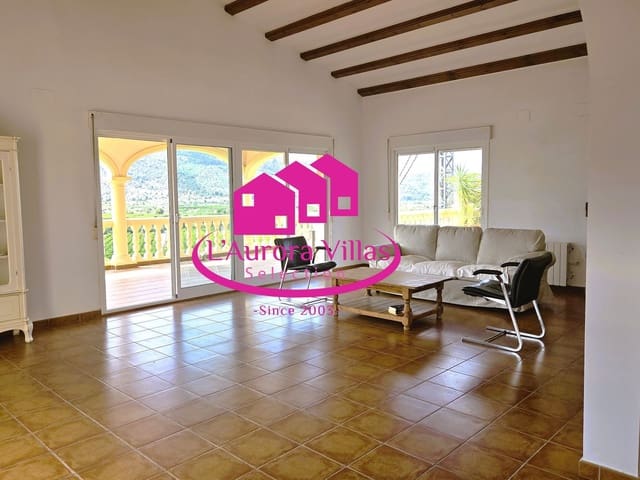 5 quarto Moradia para venda em Orba com piscina garagem - 645 000 € (Ref: 9900230)