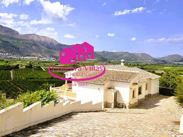5 quarto Moradia para venda em Orba com piscina garagem - 645 000 € (Ref: 9900230)