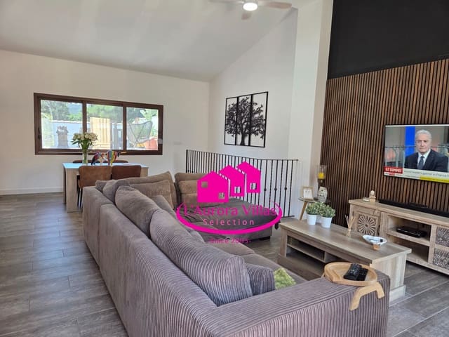 3 Zimmer Haus zu verkaufen in Gata de Gorgos - 299.000 € (Ref: 9910089)