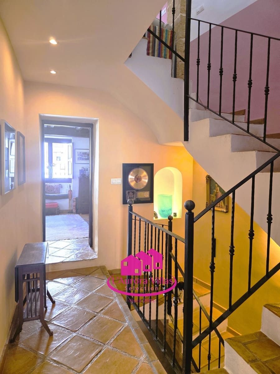 5 bedroom Townhouse for sale in Javea / Xabia - € 765,000 (Ref: 9917804)