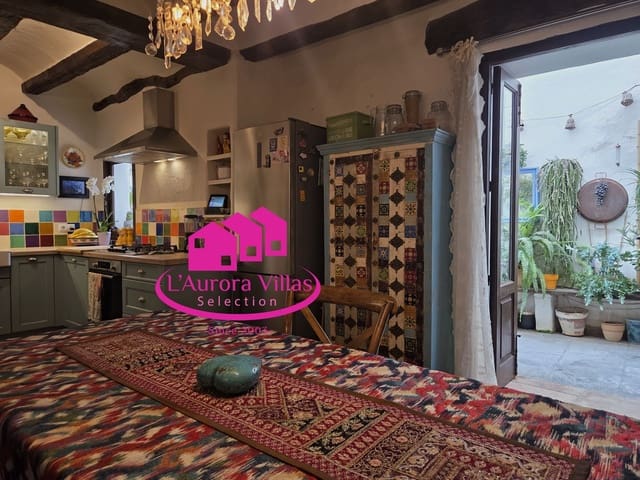 5 bedroom Townhouse for sale in Centro ciudad, Javea / Xàbia - € 765,000 (Ref: 9917804)