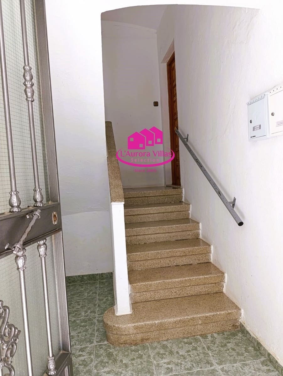2 bedroom Apartment for sale in Cazorla - € 47,000 (Ref: 9937549)