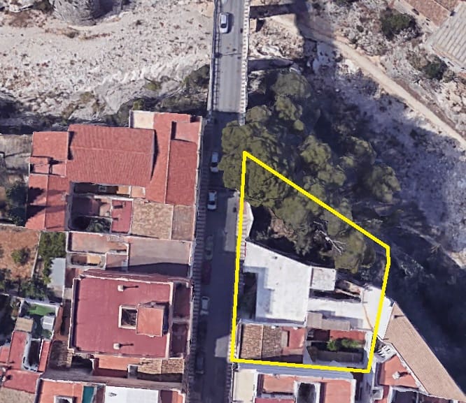 10 bedroom Townhouse for sale in Gata de Gorgos - € 369,000 (Ref: 9964938)