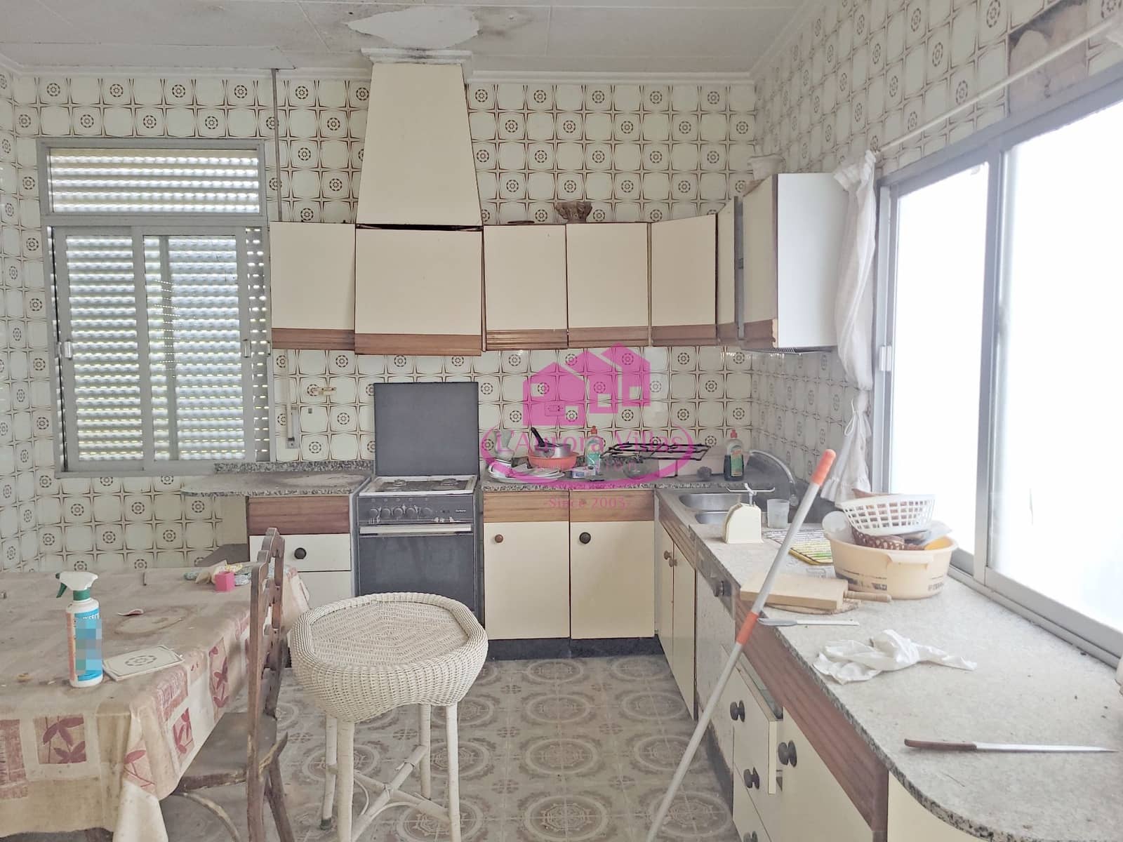 10 bedroom Townhouse for sale in Gata de Gorgos - € 369,000 (Ref: 9964938)