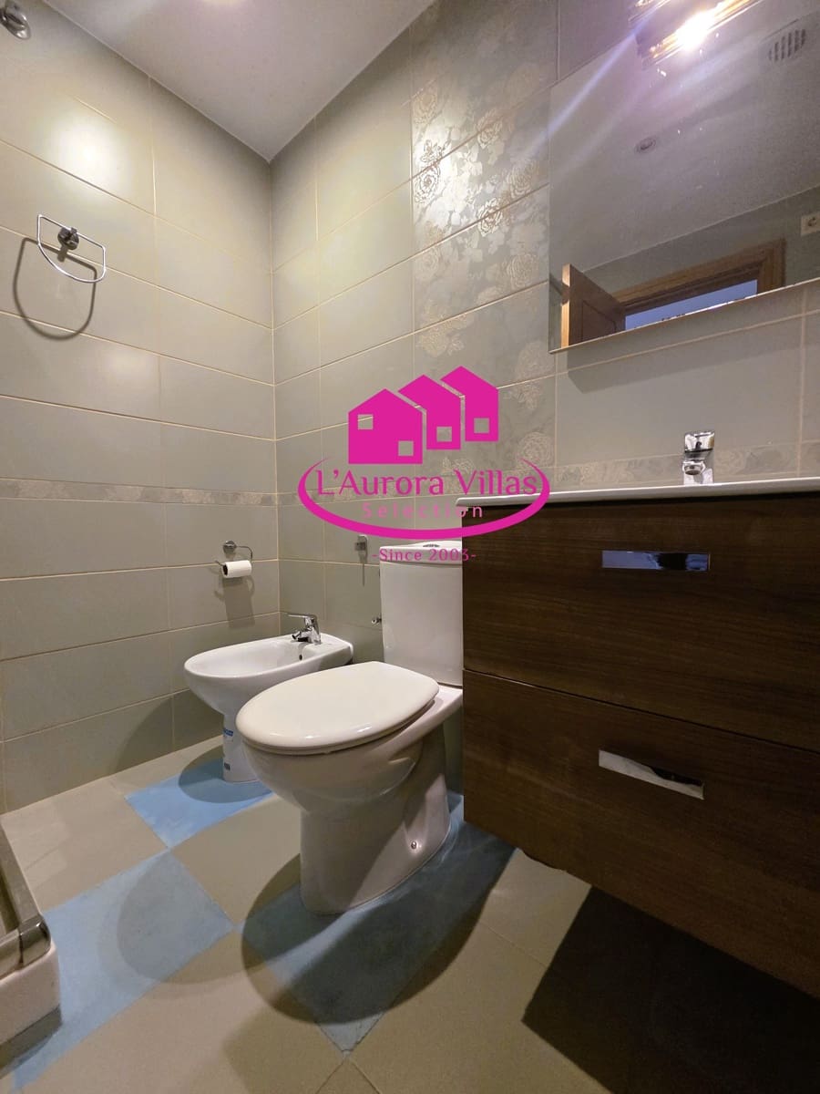 2 camera da letto Appartamento da affittare in Arenal con piscina garage - 950 € (Rif: 9980206)