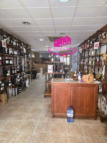 Commercieel te huur in Centro ciudad, Javea / Xàbia - € 700 (Ref: 9980207)