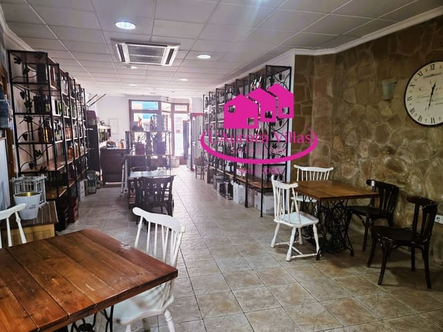 Commercieel te huur in Centro ciudad, Javea / Xàbia - € 700 (Ref: 9980207)