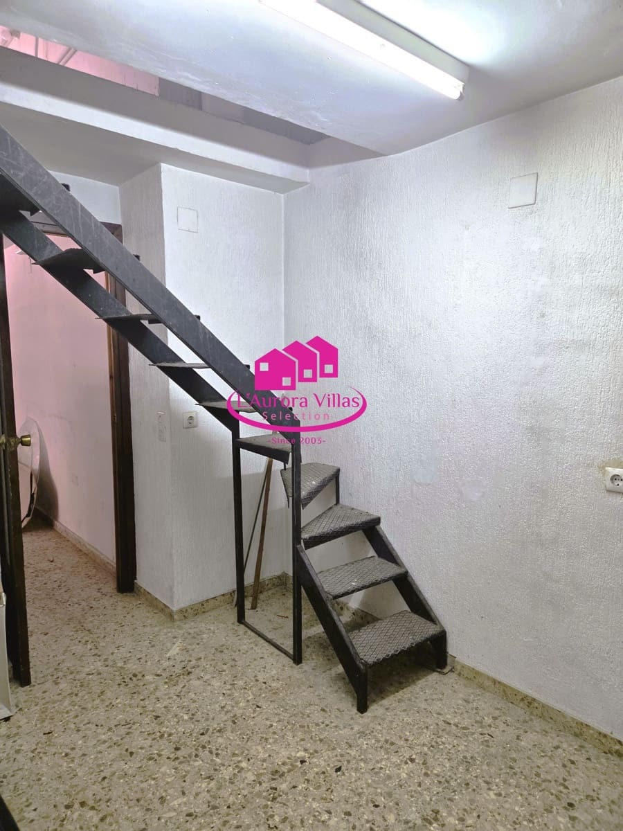 Commerciale in vendita in Gata de Gorgos - 98.000 € (Rif: 9984435)